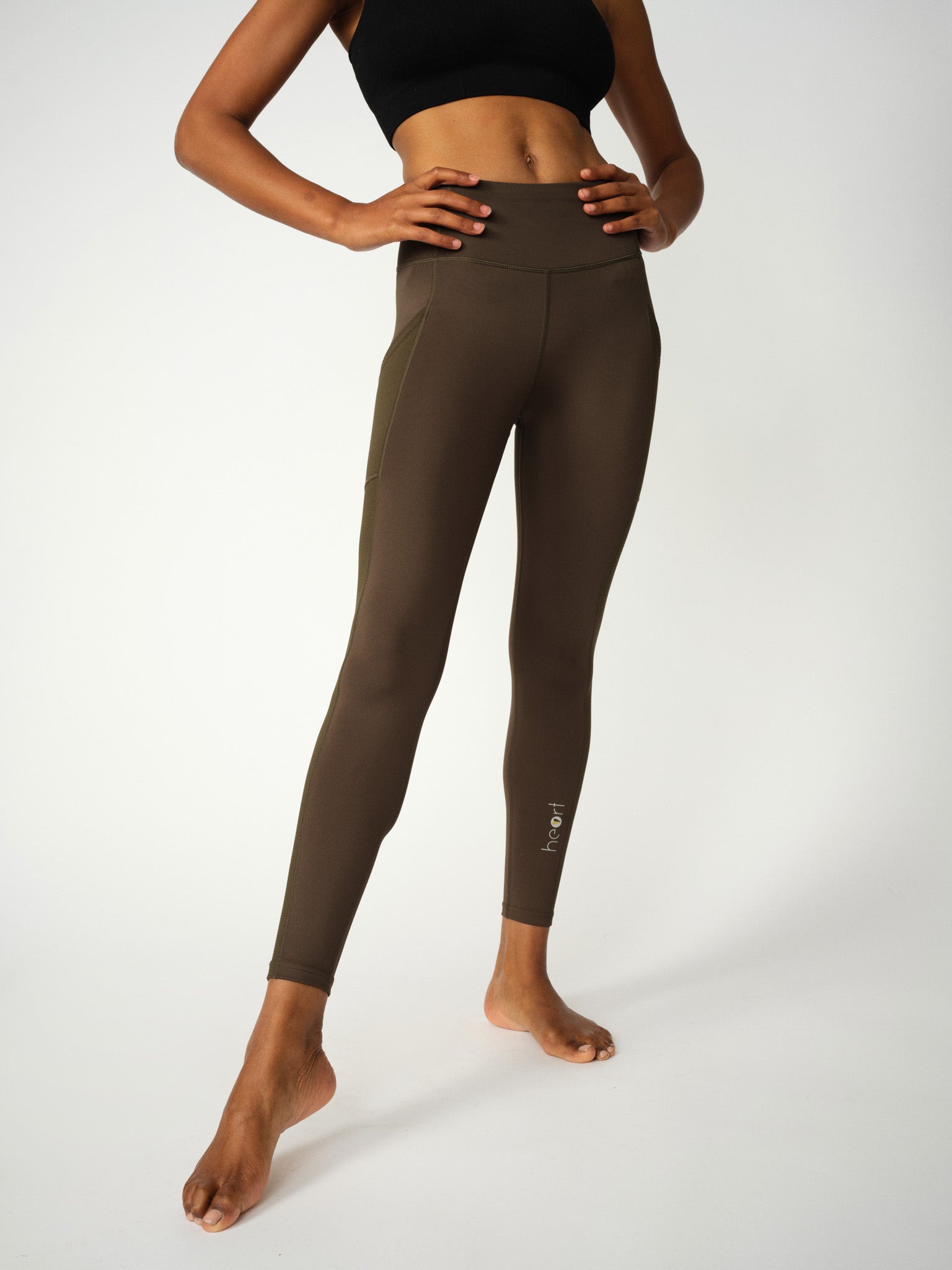 Modelshot / Forest Night / Detail